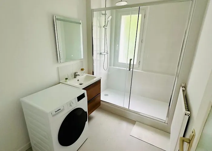 Appartement Confort Gare Et Centre à Pied 4 Pers *